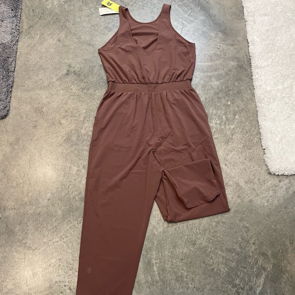 NWT All in Motion jumpsuit size Small…Brownish/Pink color